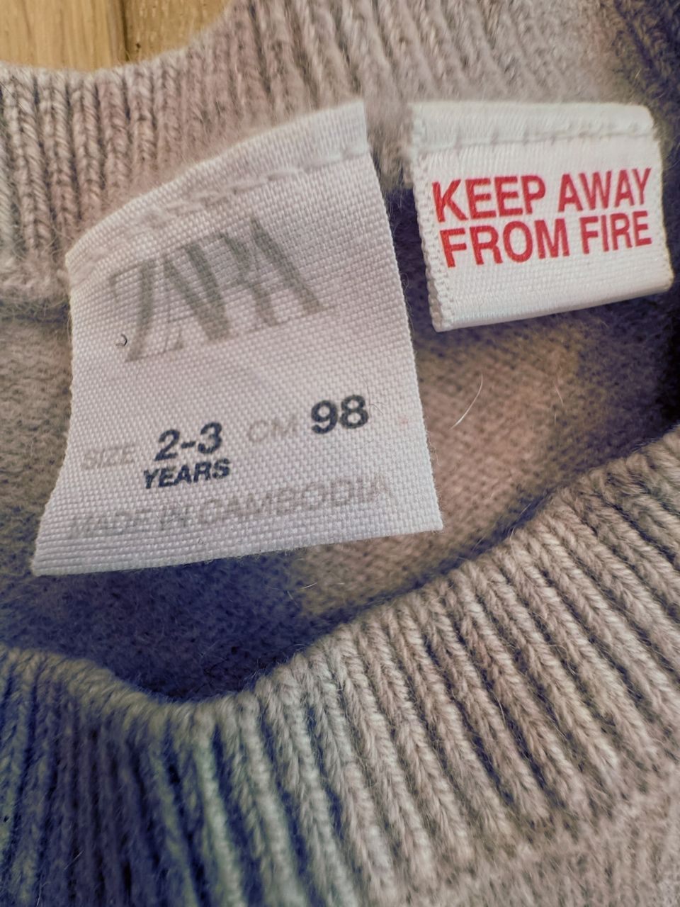 Pullover Beige Gr.98 | Zara