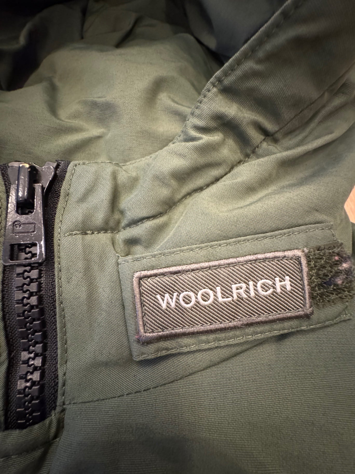 Parka mit abnehmbarer Fell Kapuze Olive Gr.10 | Woolrich