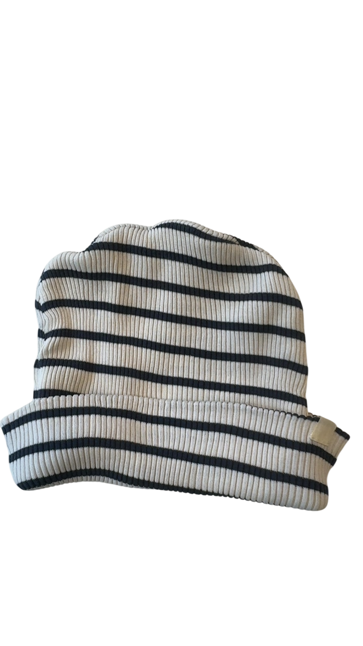 Mütze Beige mit schwarzen Streifen Gr.3-6 m | Mini