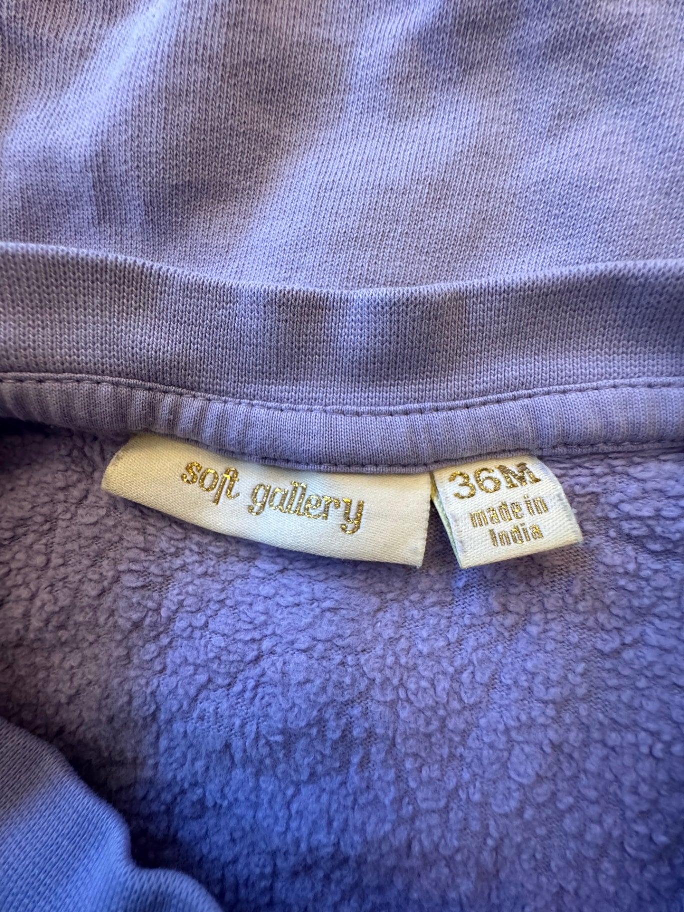 Sweater Flieder Gr.98 | Soft Gallery