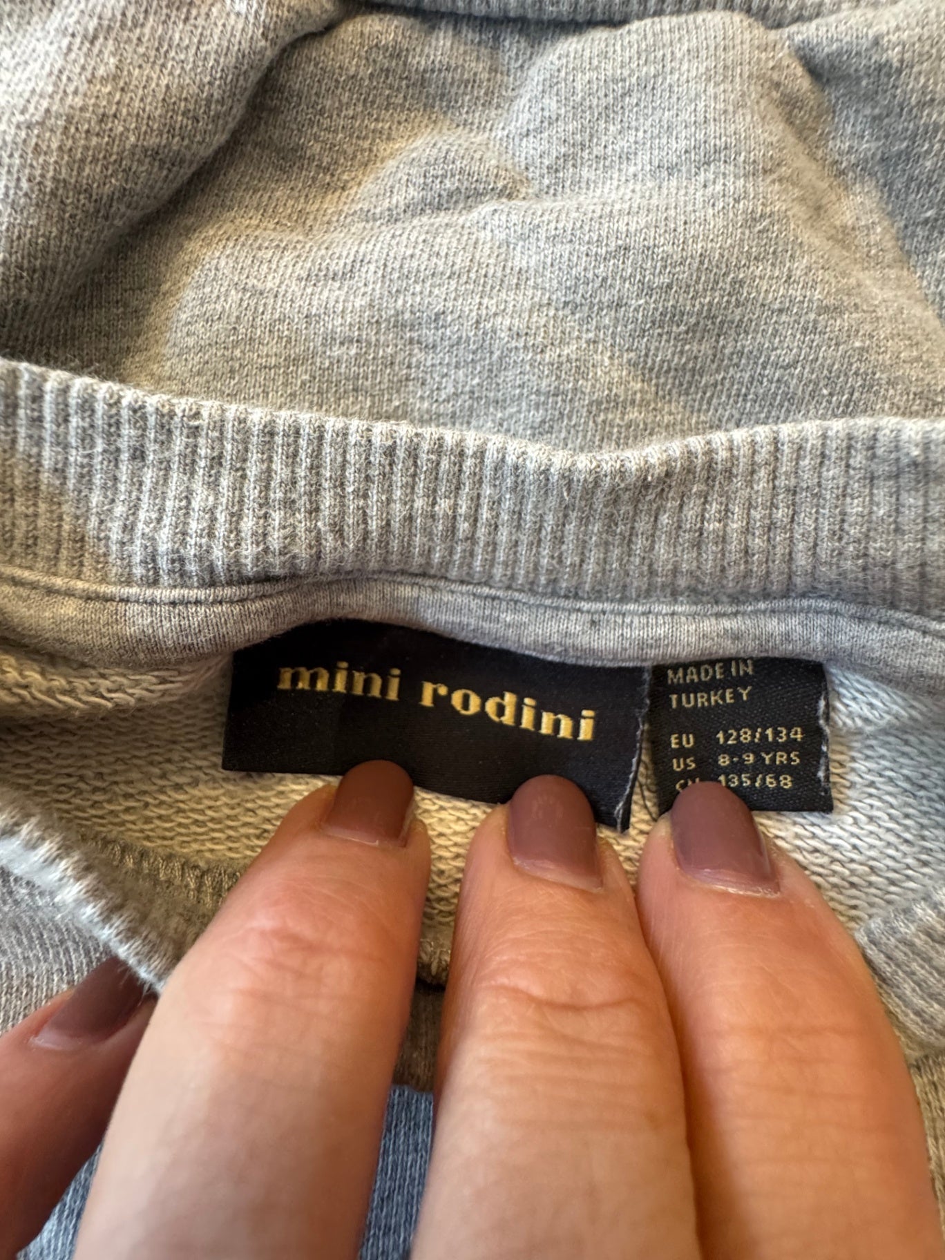 Sweatshirt Grau Gr.128/134 | mini rodini