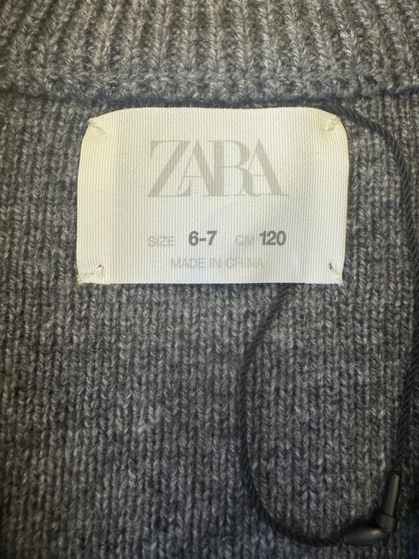 Strickjacke Grau Gr.110 | ZARA
