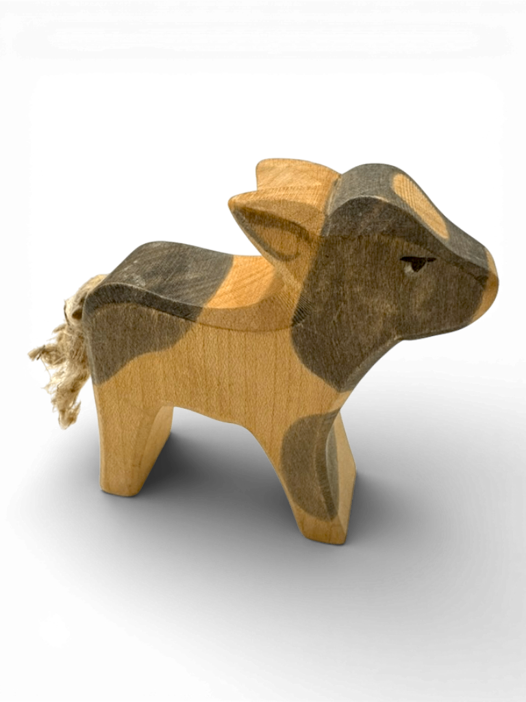 Spielzeugfigur "Kalb schwarz stehend 11044 Naturholz Gr.7.5 cm | Ostheimer