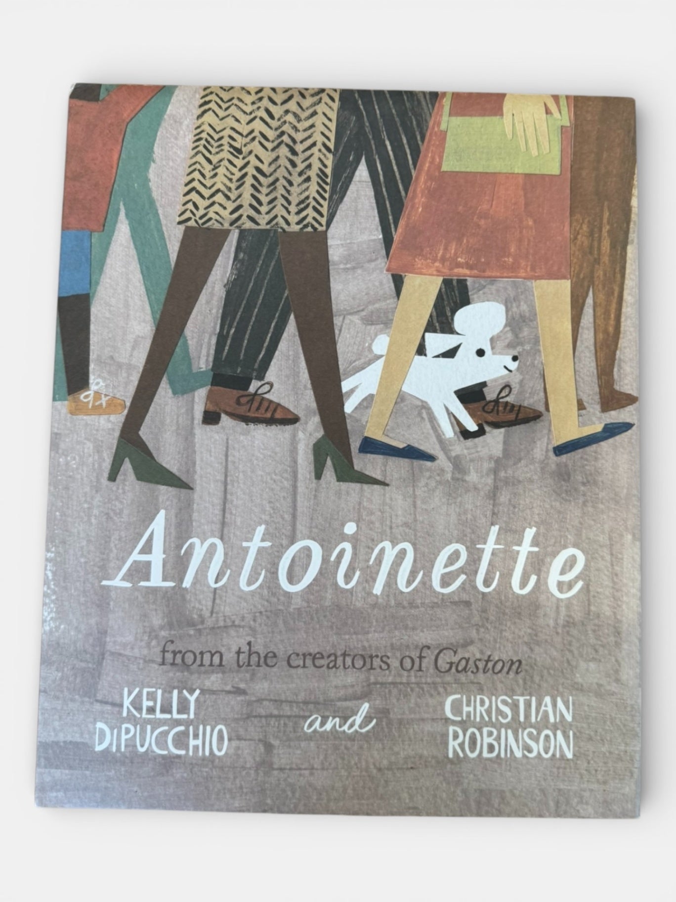 Buch "Antoinette" | Kinokuniya