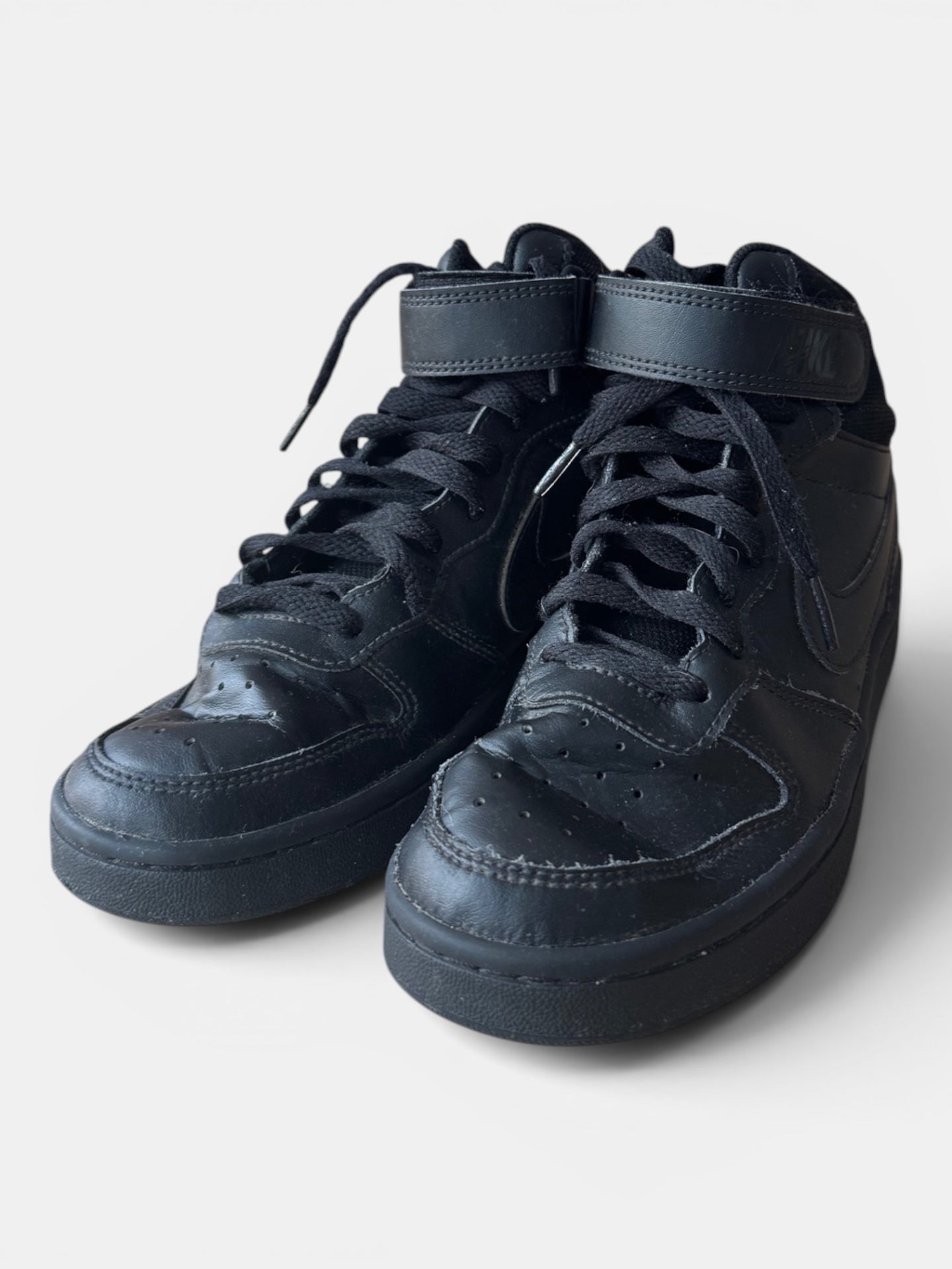 Court Borough Mid 2 Schwarz Gr.37.5 | Nike