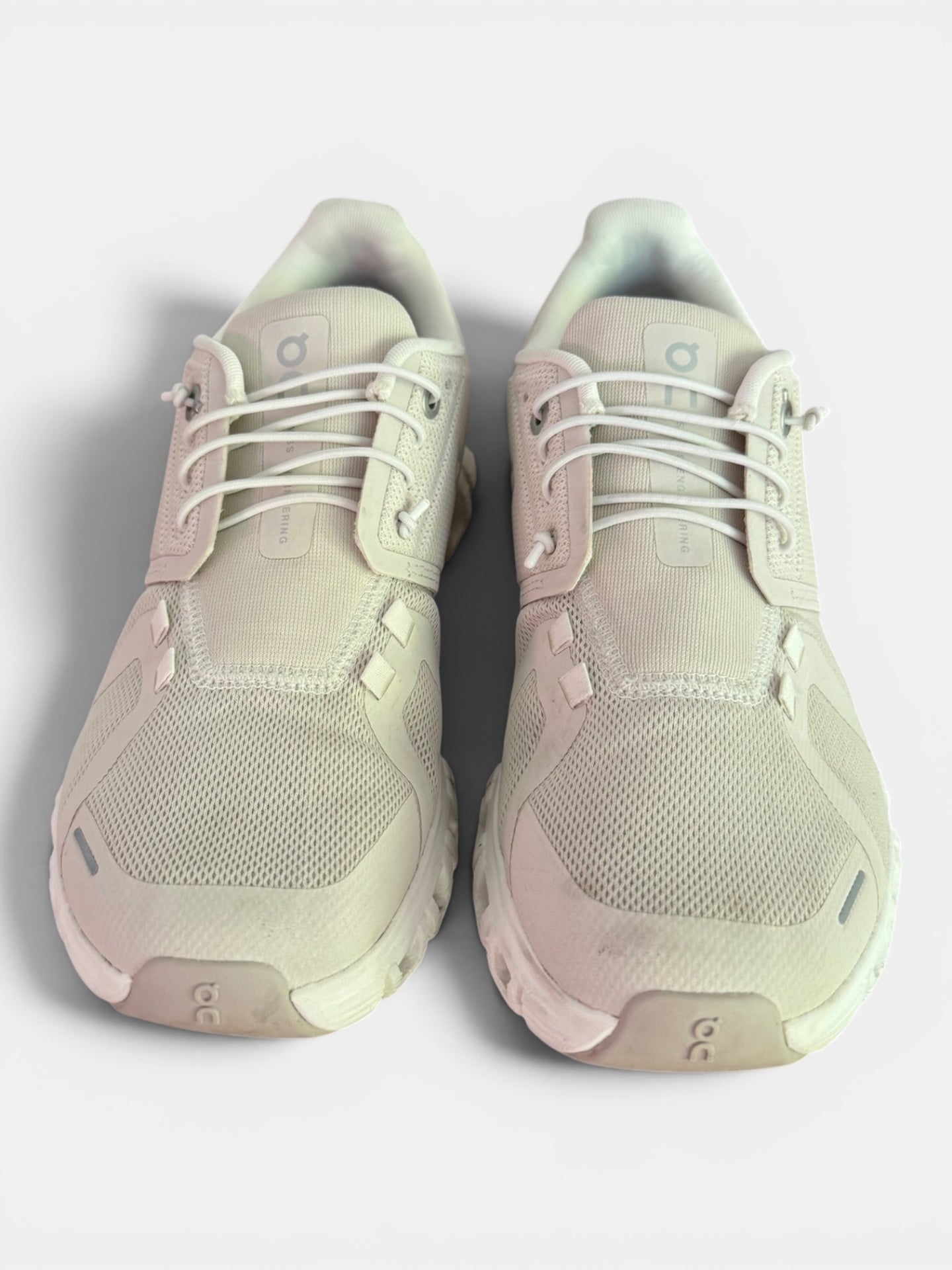 On Running Cloud 6 Sneakers Creme Gr.38.5 | On