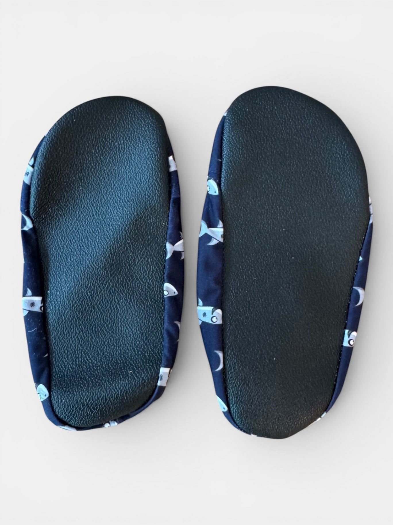 Badeschuhe Blau mit Fischmuster Gr.18-20 | Slipstop