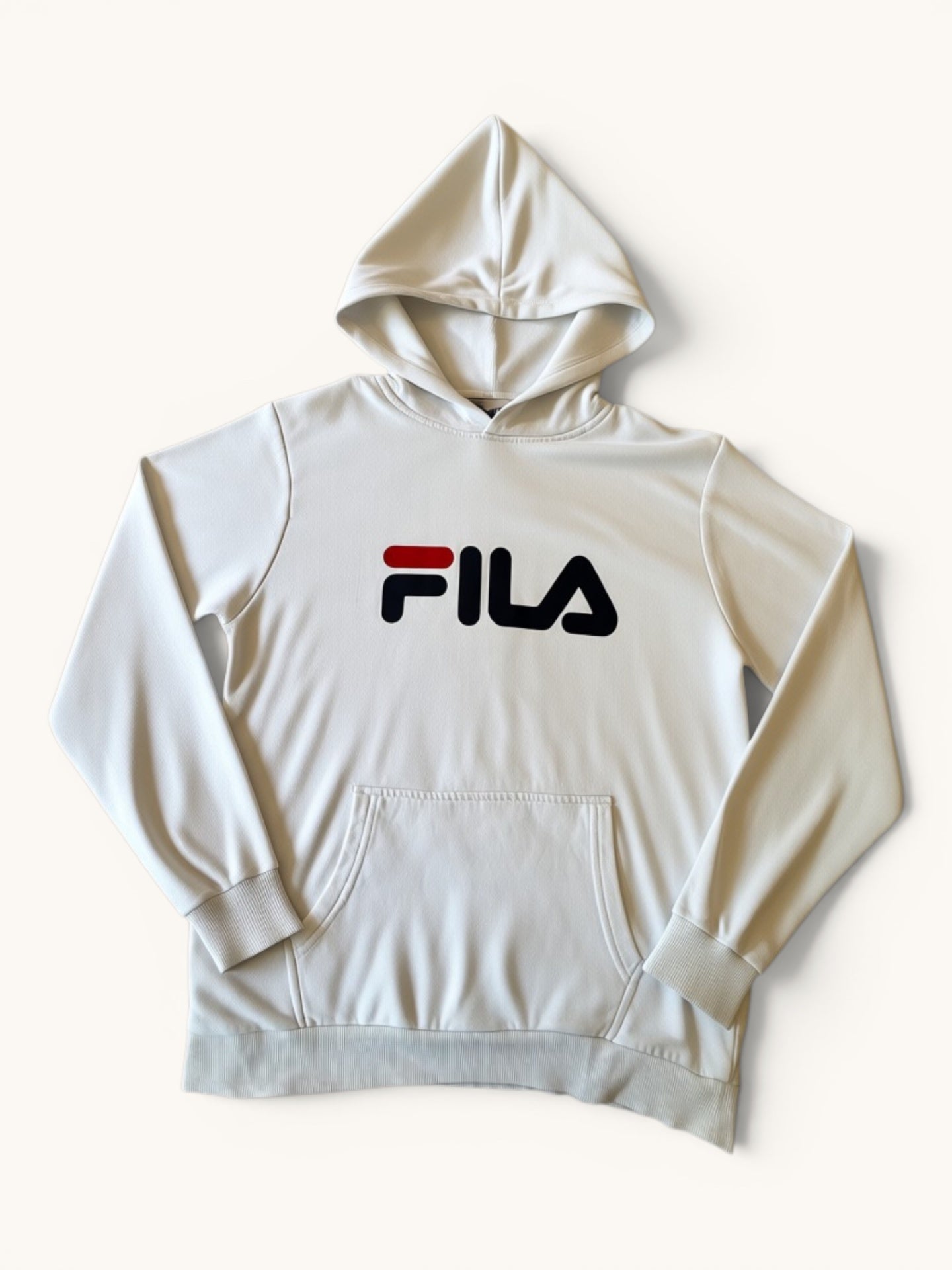 Hoodie Weiß – Kapuzenpullover mit großem Logo-Print & Kängurutasche Gr.146/152 | Fila