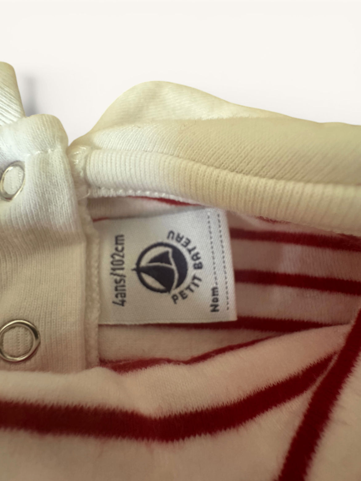 Langarmshirt mit Bubikragen & roten Streifen Gr.4A/102cm | Petit Bateau