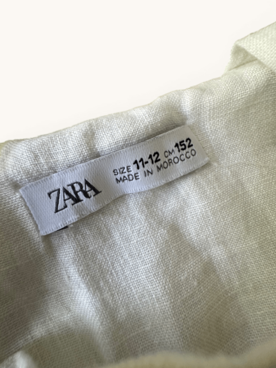 Luftiges Leinen-Trägerkleid in strahlendem Weiß Gr.11-12 / 152 | Zara