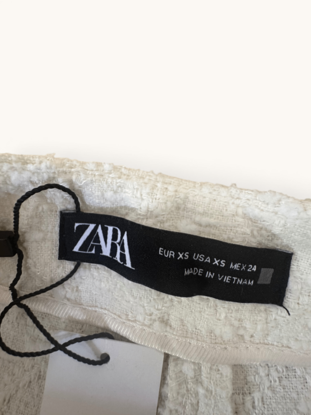 Eleganter Tweed-Skort in Bouclé-Optik Cremeweiß Gr.158/164 | Zara