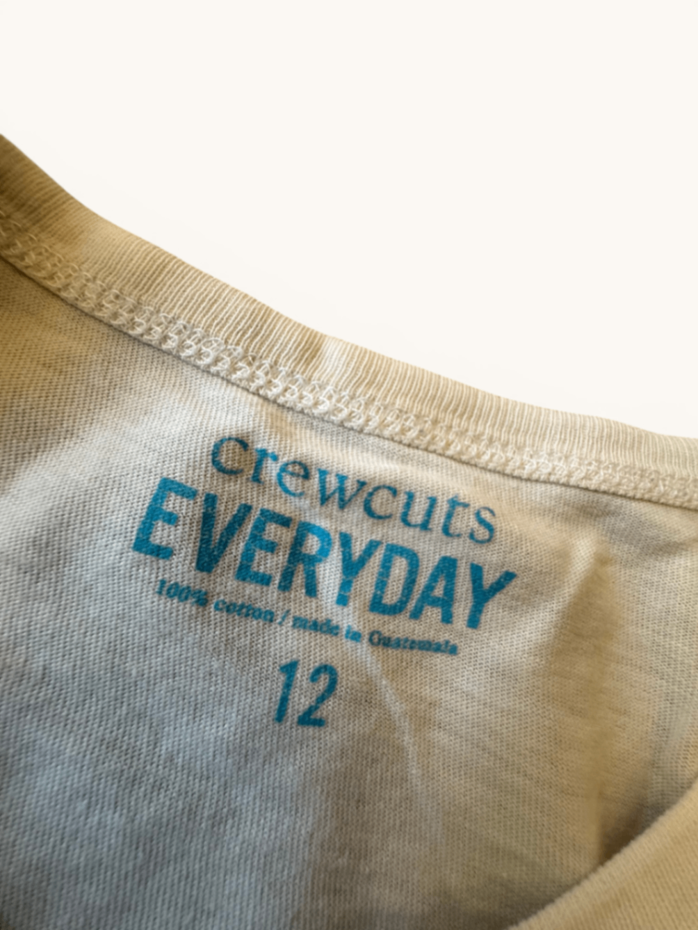 T-Shirts Cremeweiß mit Blau und Orange Gr.12 | Crewcuts