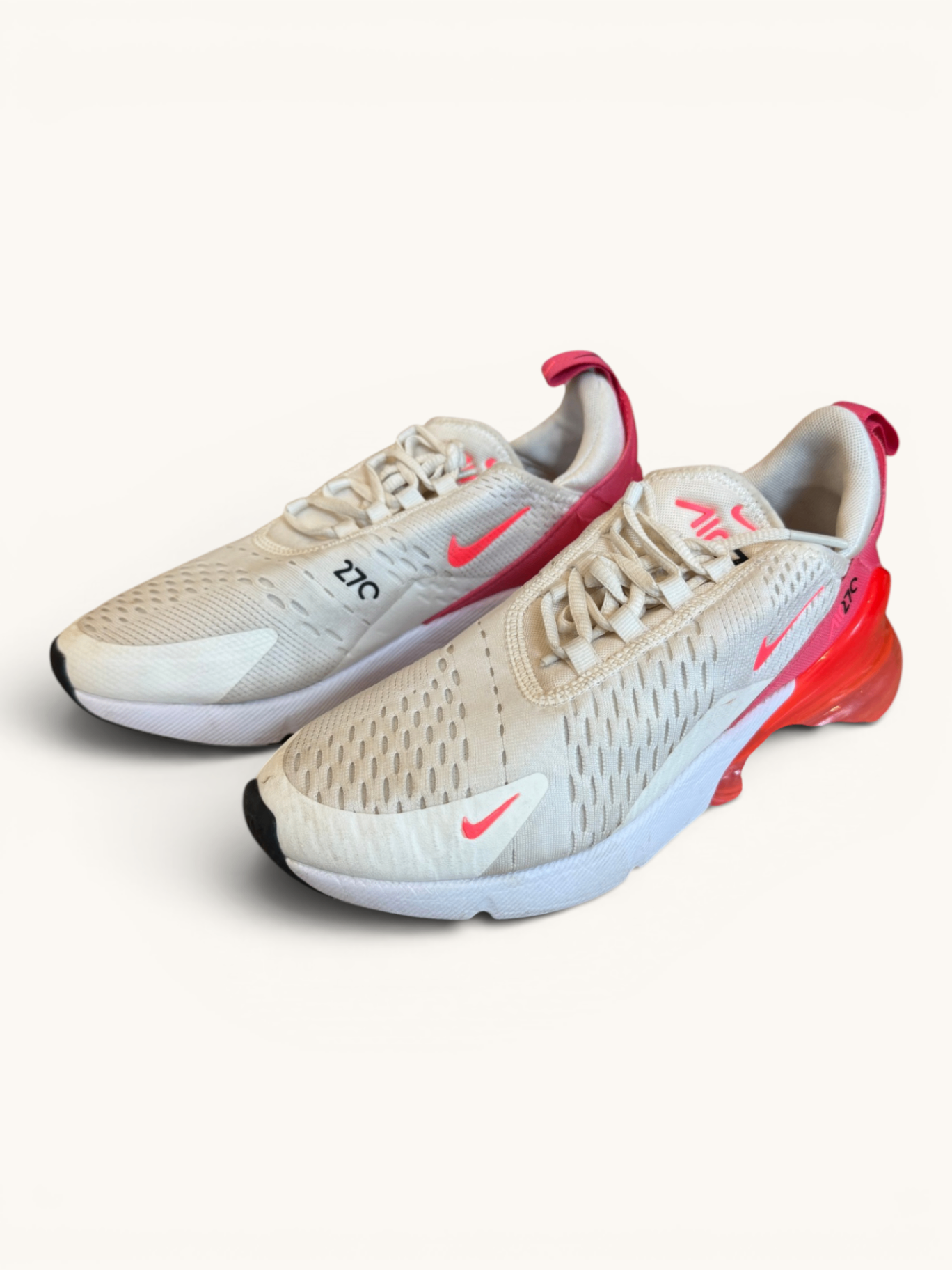 Sneaker Air Max 270 in Weiß & Pink Weiß / Rot / Rosa Gr.37.5 | Nike
