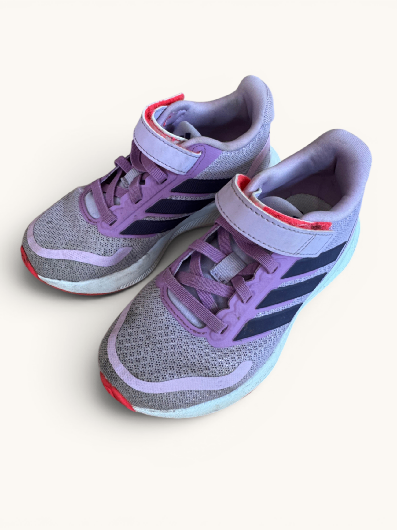 Sneaker mit Klettverschluss in Flieder Gr.28 | Adidas