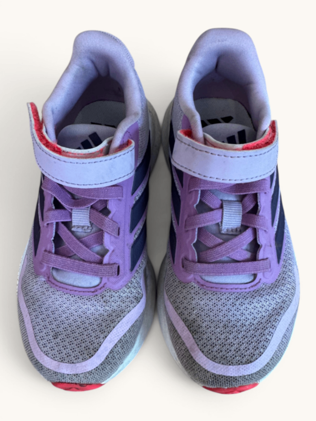 Sneaker mit Klettverschluss in Flieder Gr.28 | Adidas