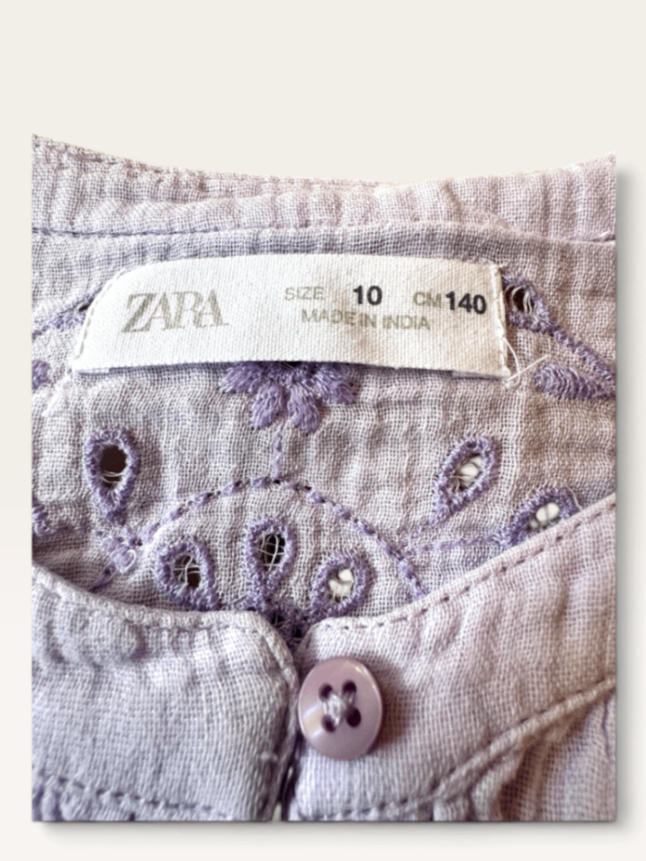 Romantische Musselin-Bluse mit Stickerei & Lochspitze (Flieder / Hellviolett) Gr.10 / 140 | Zara