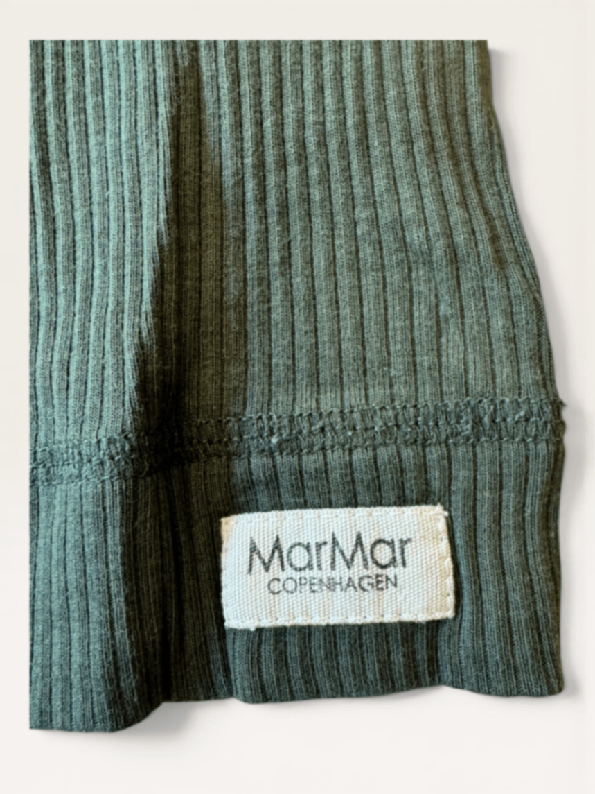 Feinripp-Langarmshirt in Dunkelgrün (Gr. 8 Jahre / 8y) | MarMar Copenhagen