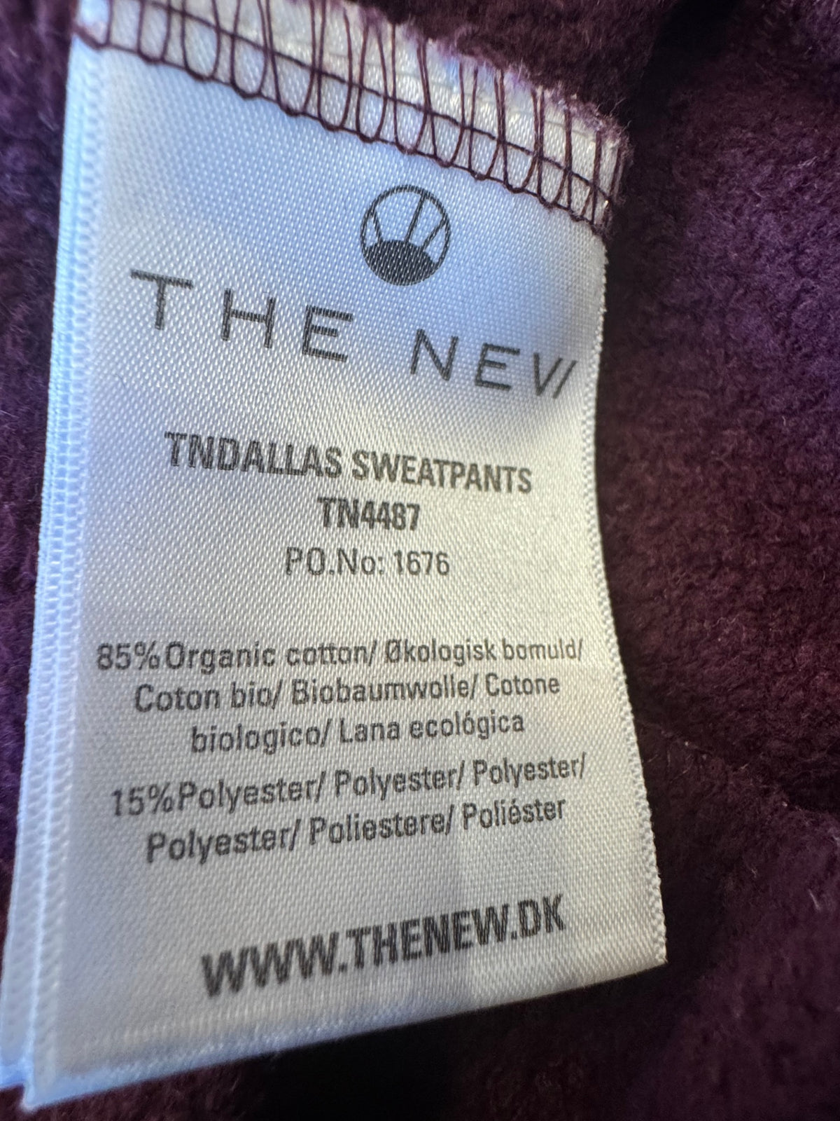 Kinder-Sweatpants / Jogginghose in Violett Gr.140 | THE NEW