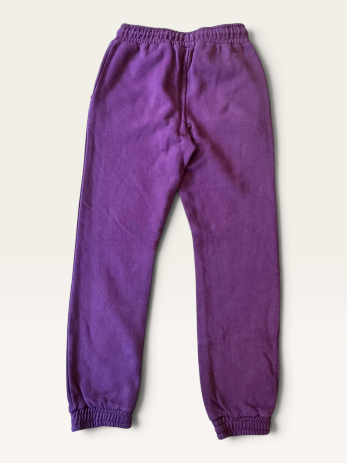 Kinder-Sweatpants / Jogginghose in Violett Gr.140 | THE NEW