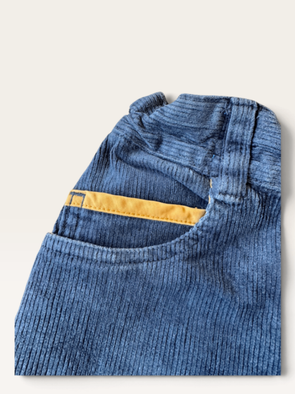 Kinder-Cordhose mit Kniebesätzen (Kuusi) Gr.130-140 | Finkid
