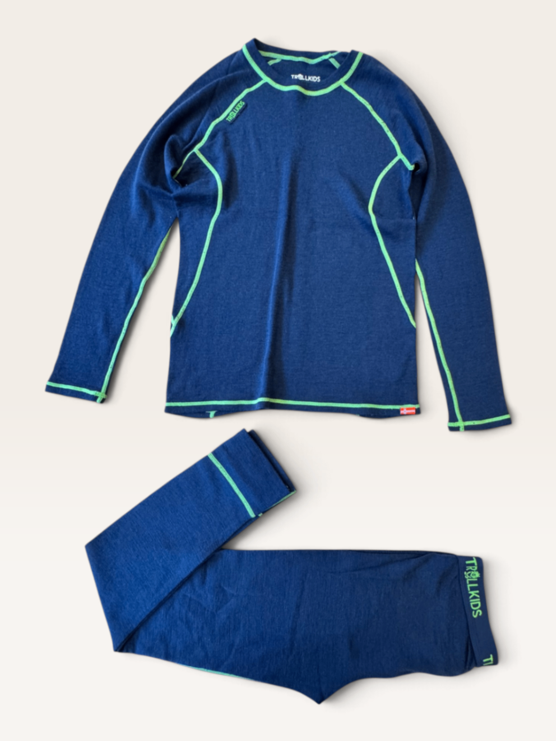 Funktionswäsche / Thermo-Set Dunkelblau mit Neon-Details Gr.140 | Trollkids