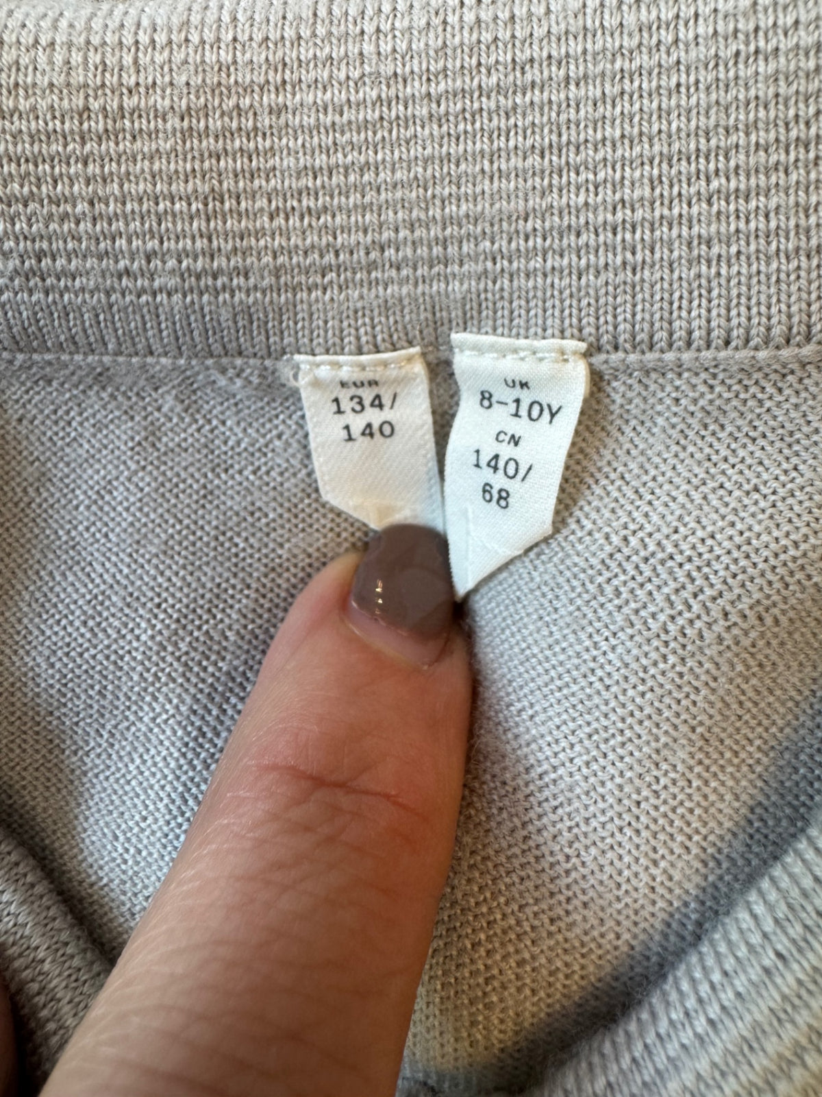 Feinstrick-Polopullover (Hellgrau) Gr.134/140 | Arket