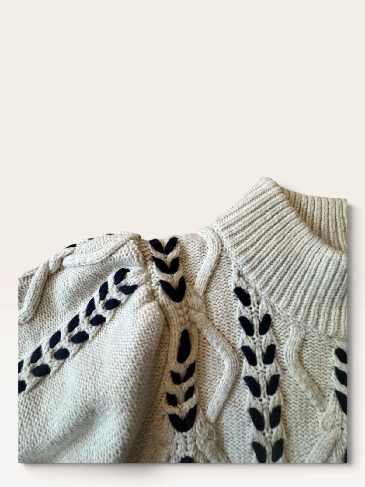 Rails Strickpullover Kurzarm Beige mit Zopfmuster & Stickerei – Gr. S Gr.164 / S | Rails