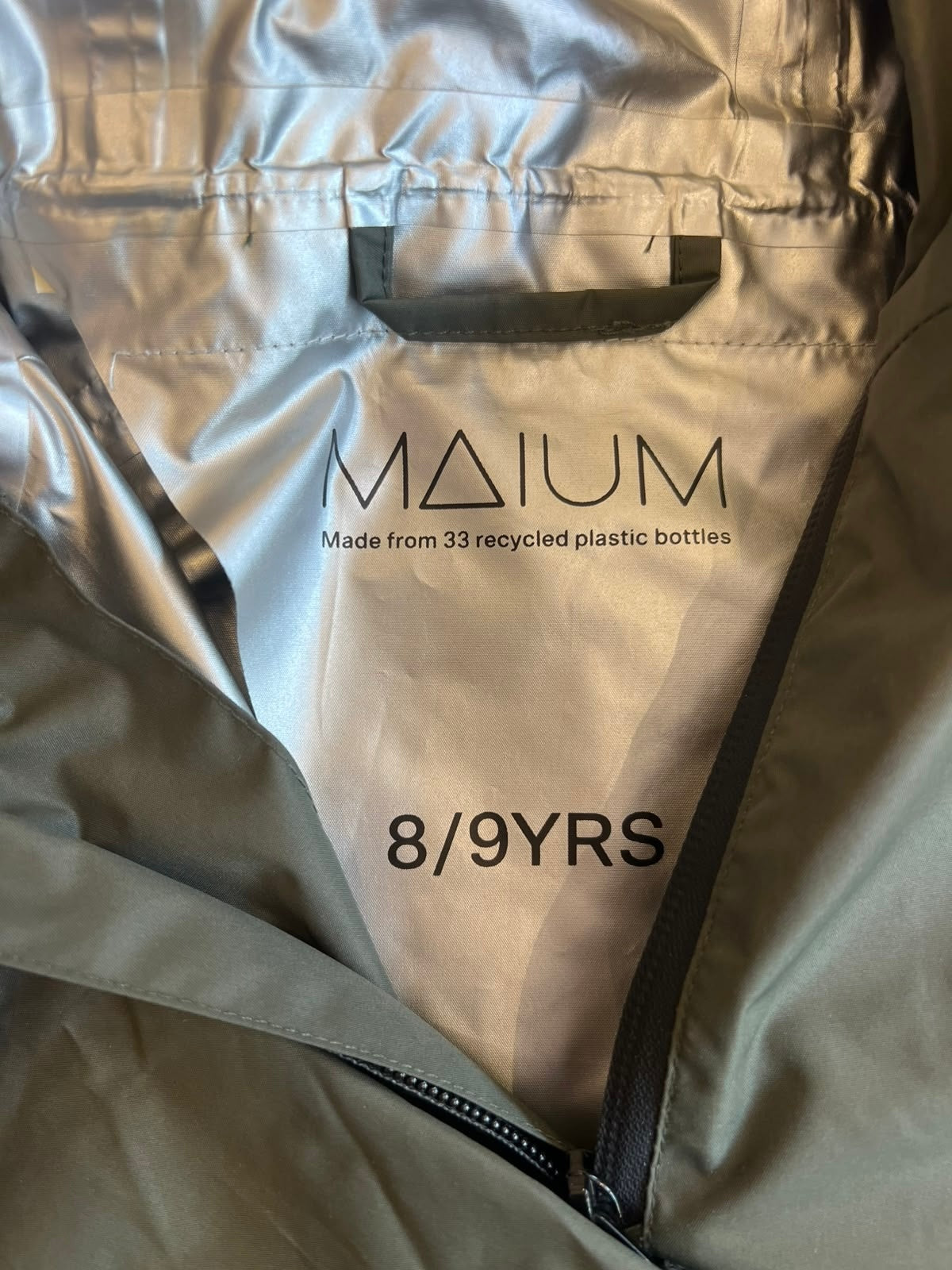 Regenponcho Olivgrün mit Sonnen-Motiv Gr.8/9YRS | MAIUM