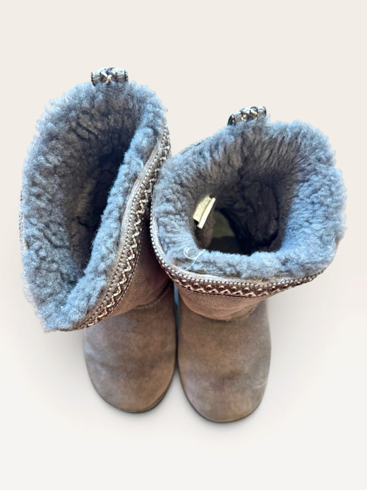 Lammfell Boots Braun Gr.33 | UGG