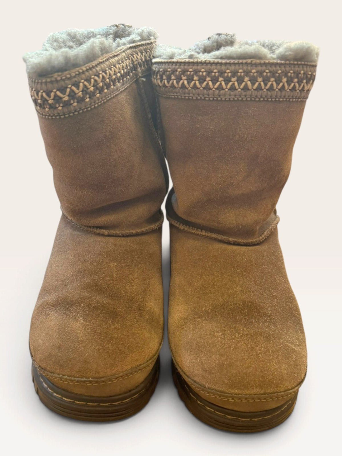 Lammfell Boots Braun Gr.33 | UGG