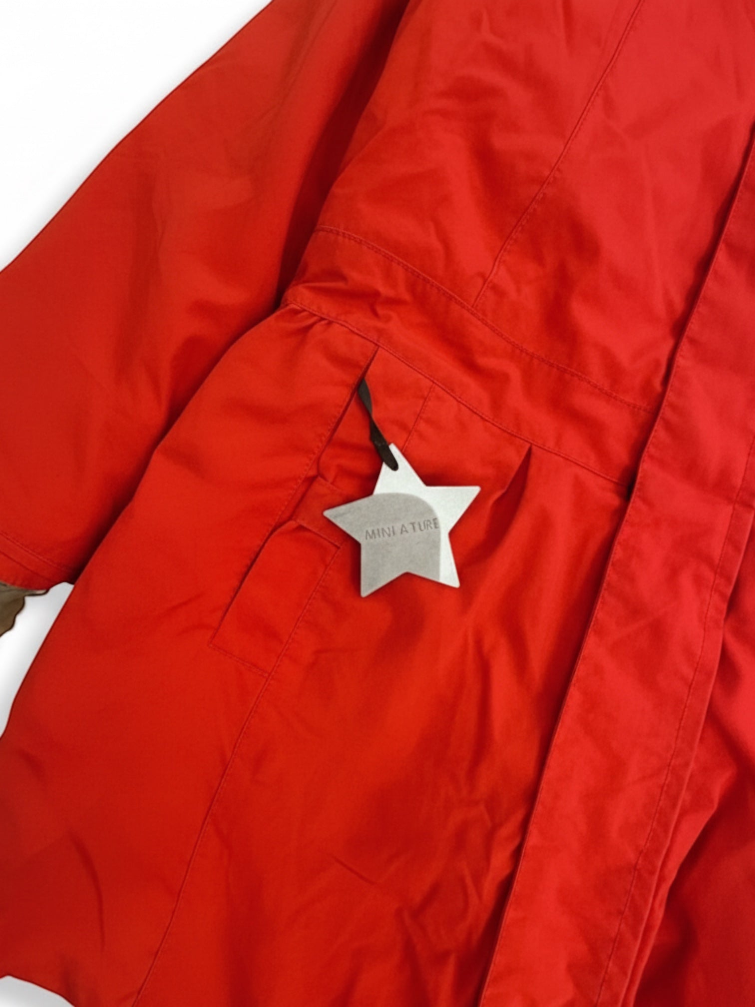 Jungs & Deerns red Mini A Ture parka jacket with warm lining and hood. Size 128.