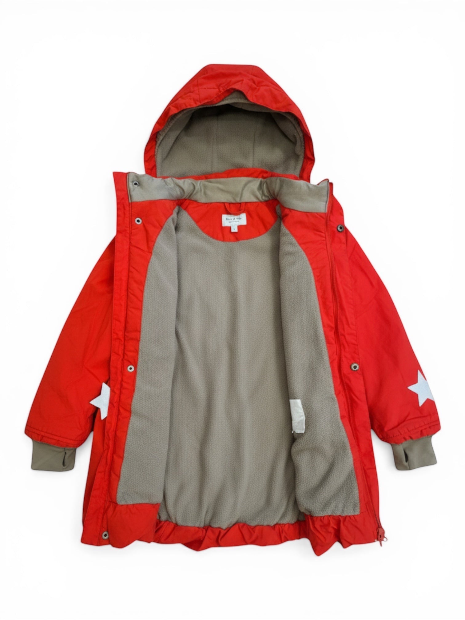 Jungs & Deerns red parka jacket with fleece lining and hood. Size 128. Ideal for cold weather.